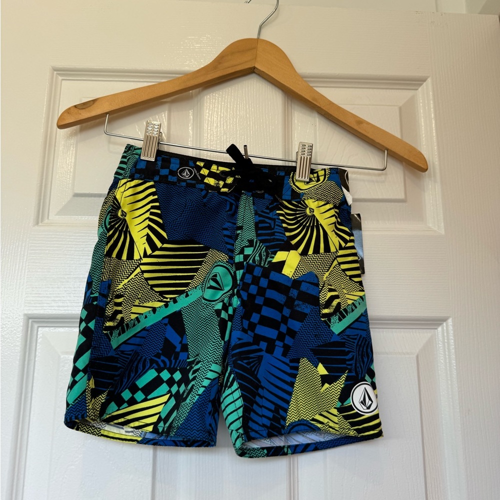 Volcom boys swim suit board shorts